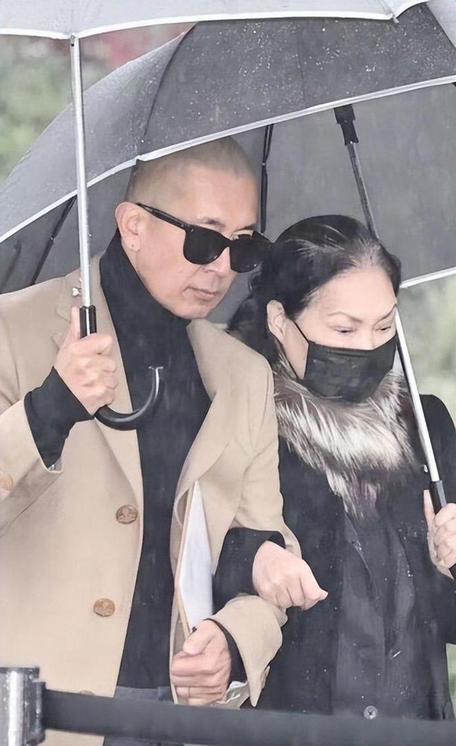 独行侠快船谈判交易！乌杰里欲再联手小卡 愿送华盛顿+克莱+签位