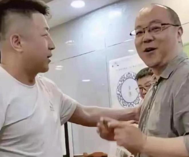 不是李春江！也不是郭士强！广东新主帅人选曝光，保底总决赛了！