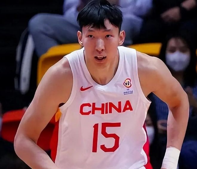 灰熊有机会在下赛季迎来蜕变，但他们首先要解决莫兰特的问题？